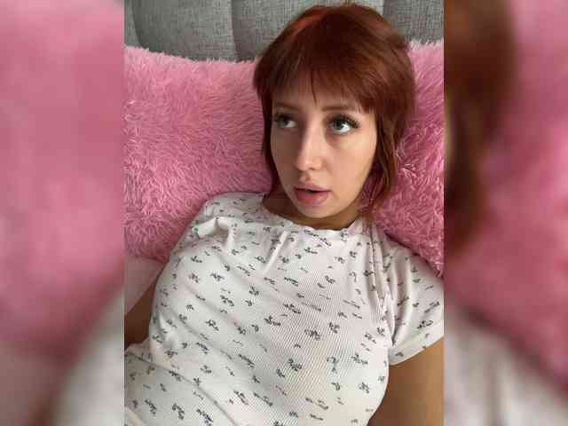 MiaLiaHot