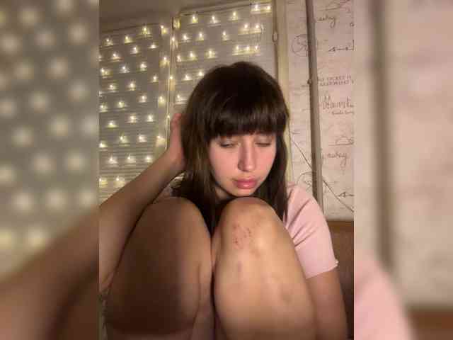 MiaLiaHot