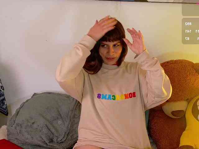 maggiebloom- maggiebloom-