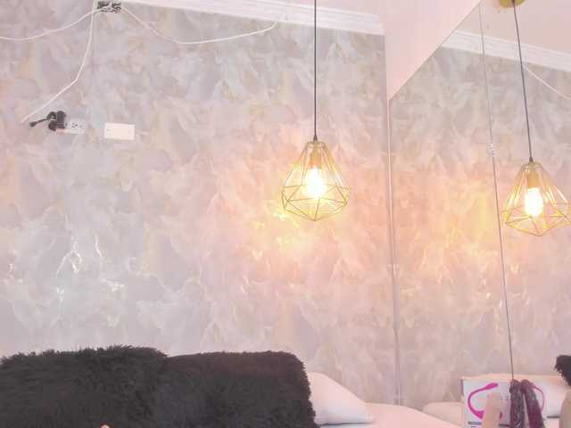 leigh-angels live cam on BongaCams