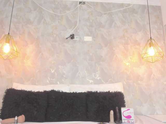 leigh-angels live cam on BongaCams