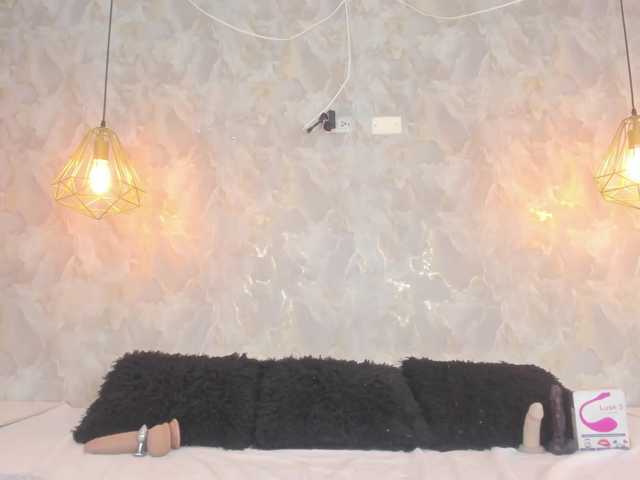 leigh-angels live cam on BongaCams