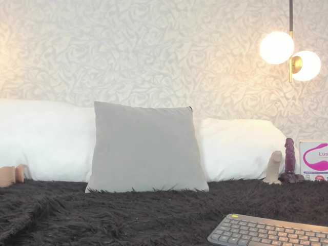 leigh-angels live cam on BongaCams