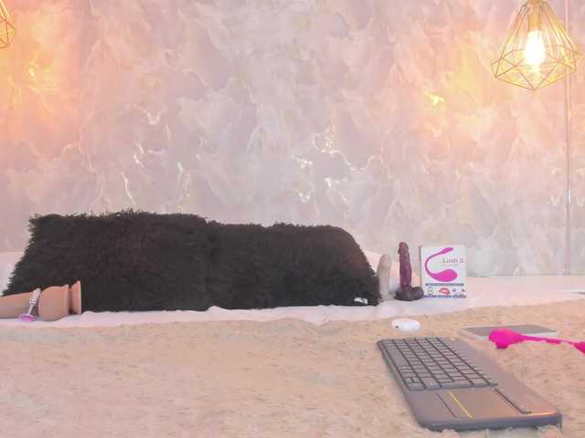 leigh-angels live cam on BongaCams