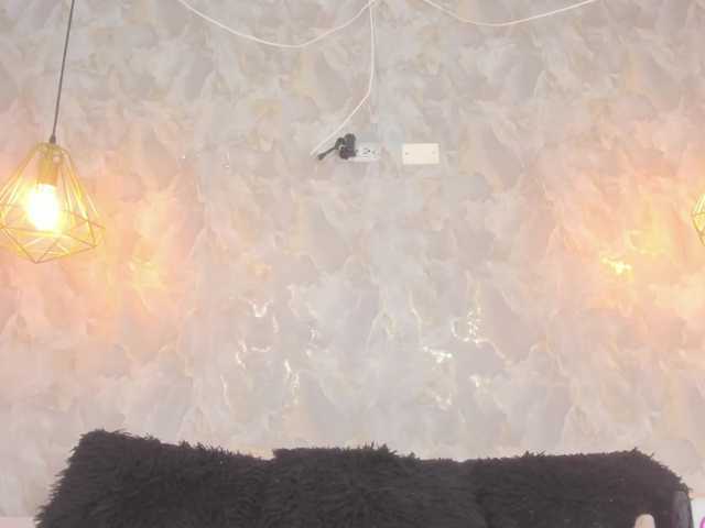 leigh-angels live cam on BongaCams