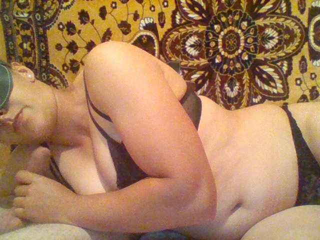 Sex chat gratuit in direct cu Alice-Patrik1 pe BongaCams