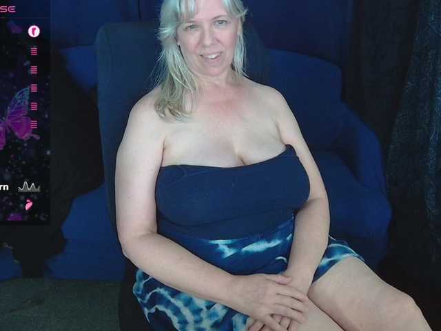 abbinatural live cam on BongaCams