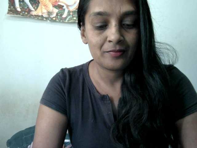IndianSutraX, en vivo ahora en BongaCams