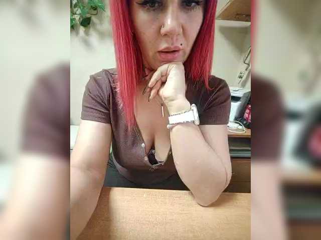 Mandarinka8's BongaCams show and profile