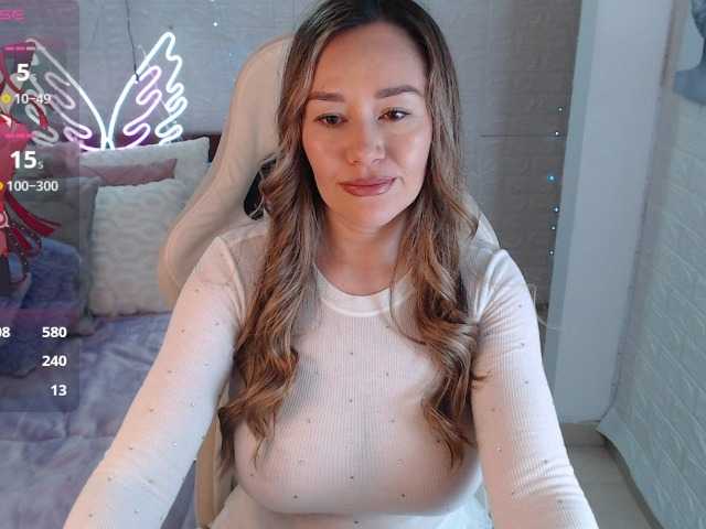 Natysweet22's BongaCams show and profile