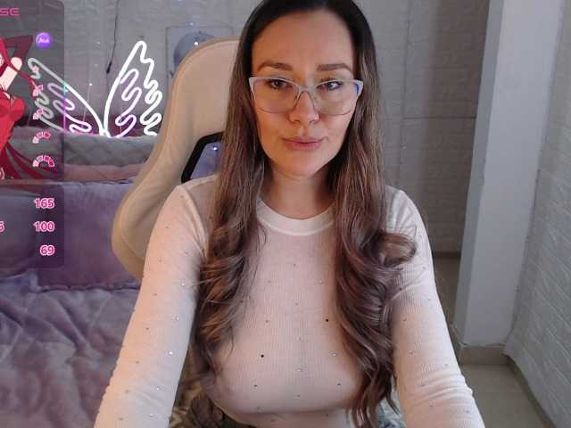 Natysweet22 live cam preview