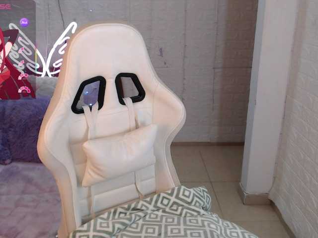 Natysweet22 live cam on BongaCams