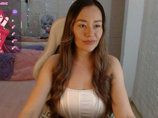 Natysweet22 live cam preview
