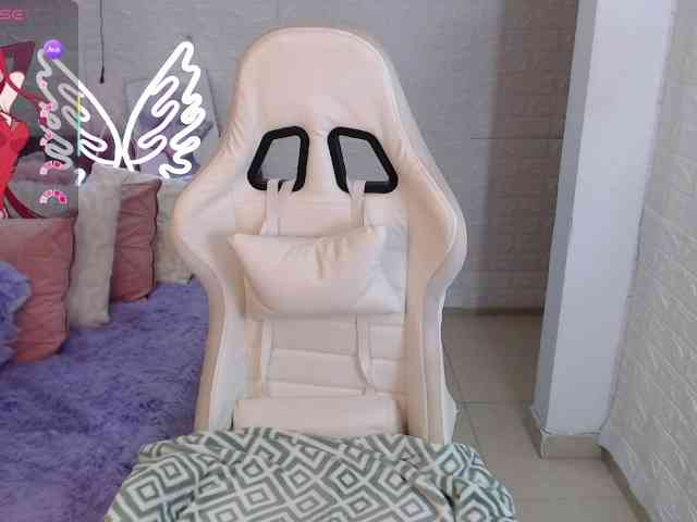 Natysweet22 webcam