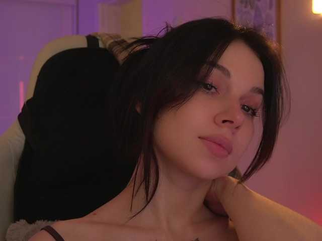 DrammaQueennnn live cam on BongaCams