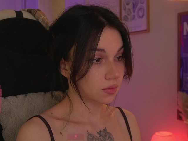 DrammaQueennnn live cam on BongaCams