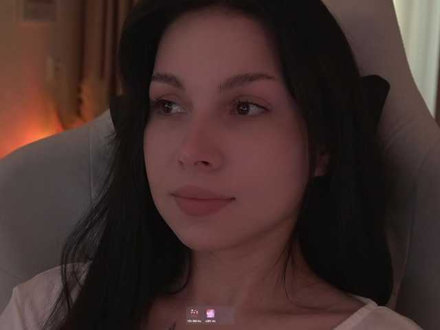 DrammaQueennnn's BongaCams show and profile