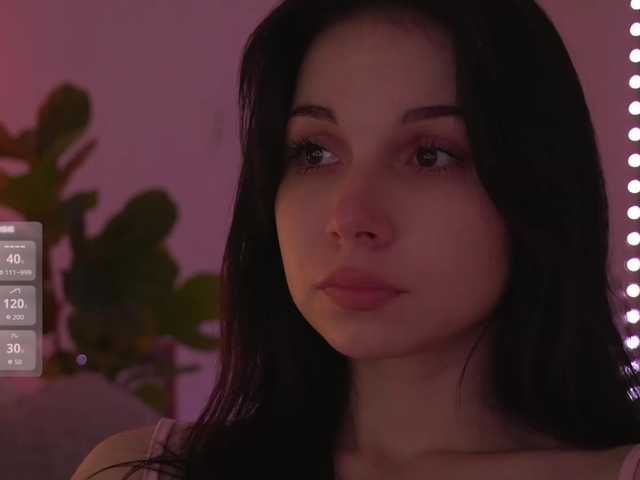 Akaruii live cam on BongaCams