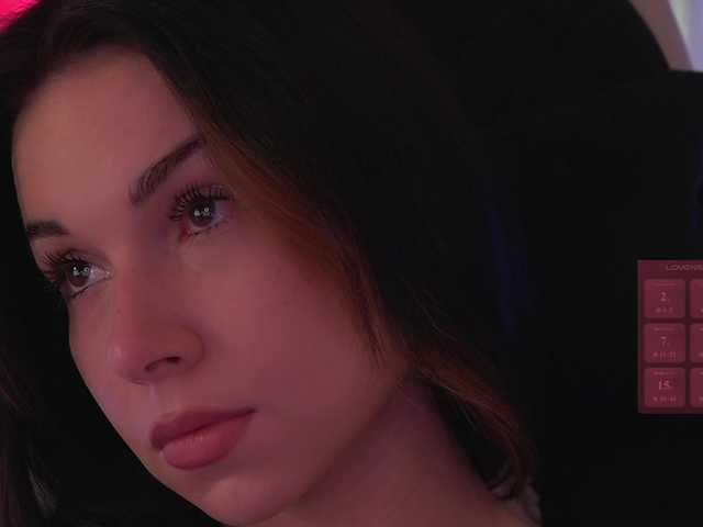 DrammaQueennnn live cam on BongaCams