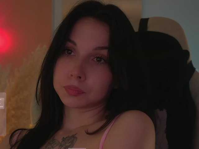 Akaruii live cam preview