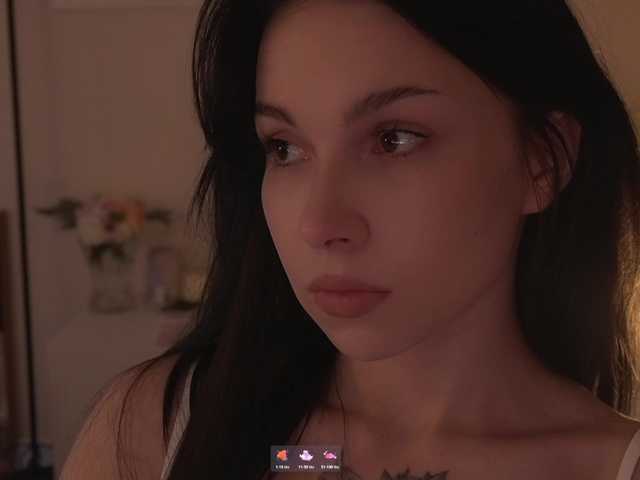 DrammaQueennnn's BongaCams show and profile