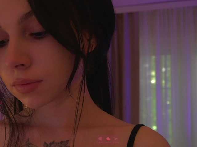 DrammaQueennnn live cam on BongaCams