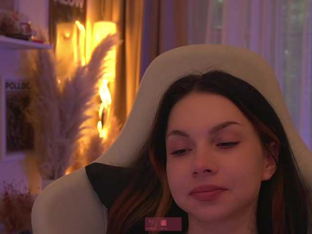 DrammaQueennnn live cam on BongaCams