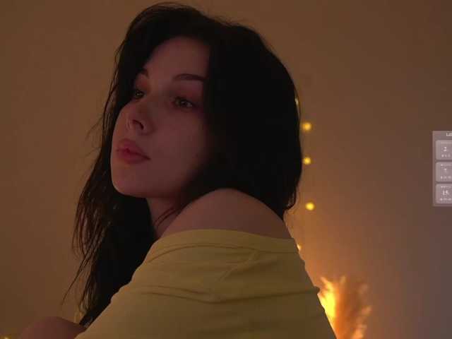DrammaQueennnn live cam on BongaCams