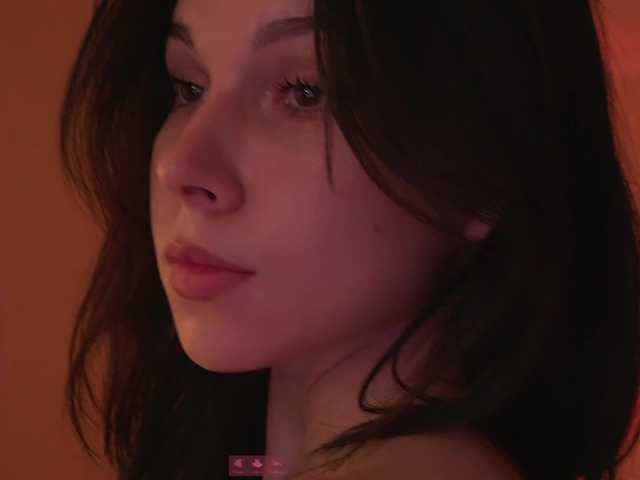 DrammaQueennnn live cam on BongaCams
