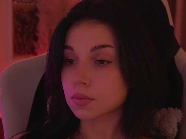 DrammaQueennnn live cam on BongaCams