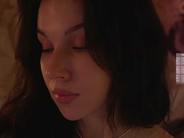 DrammaQueennnn live cam on BongaCams