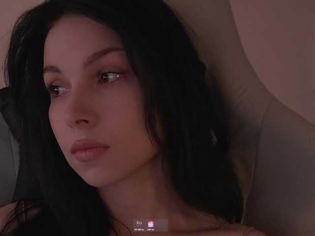 DrammaQueennnn's BongaCams show and profile