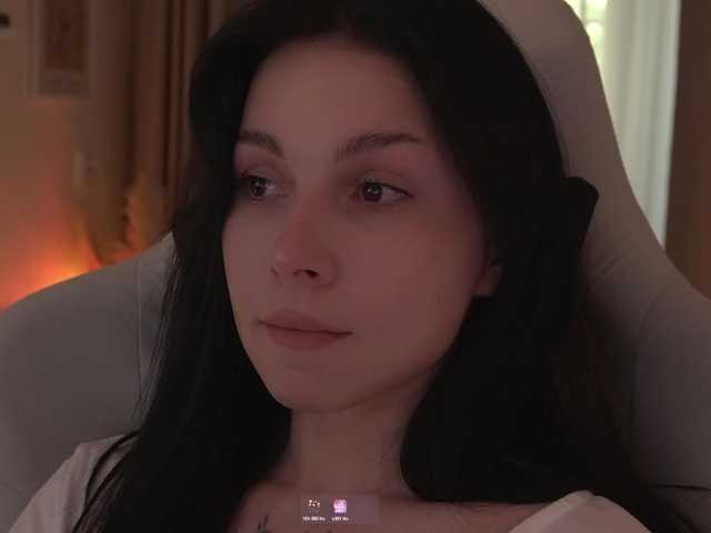 DrammaQueennnn's BongaCams show and profile