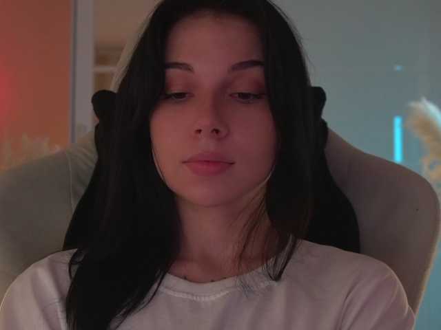 Akaruii live cam preview
