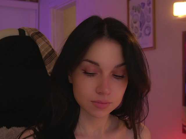 DrammaQueennnn live cam on BongaCams