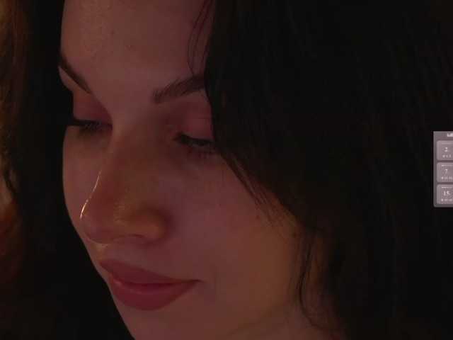 DrammaQueennnn live cam on BongaCams