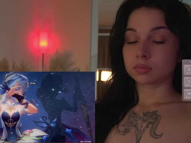 Akaruii — live female cam