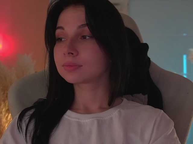 DrammaQueennnn live cam on BongaCams