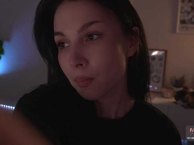 DrammaQueennnn's BongaCams show and profile