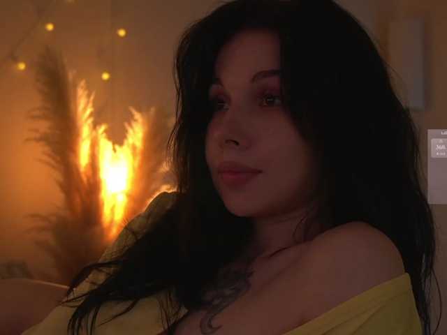Akaruii live cam preview