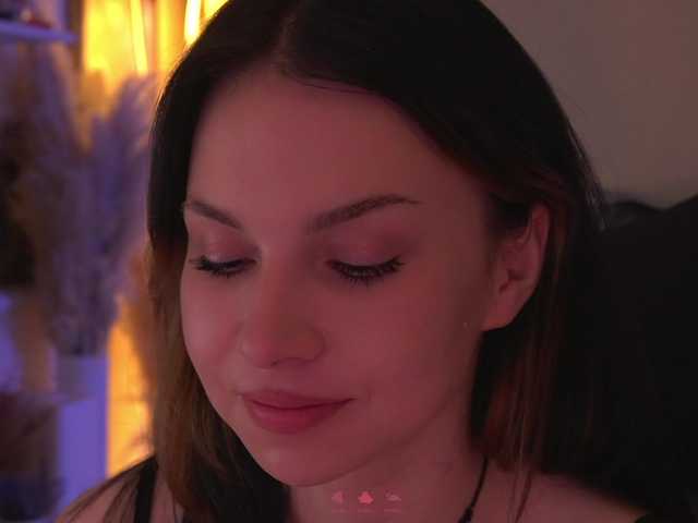 DrammaQueennnn live cam on BongaCams