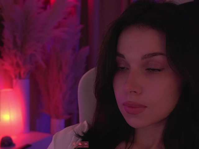 DrammaQueennnn live cam on BongaCams