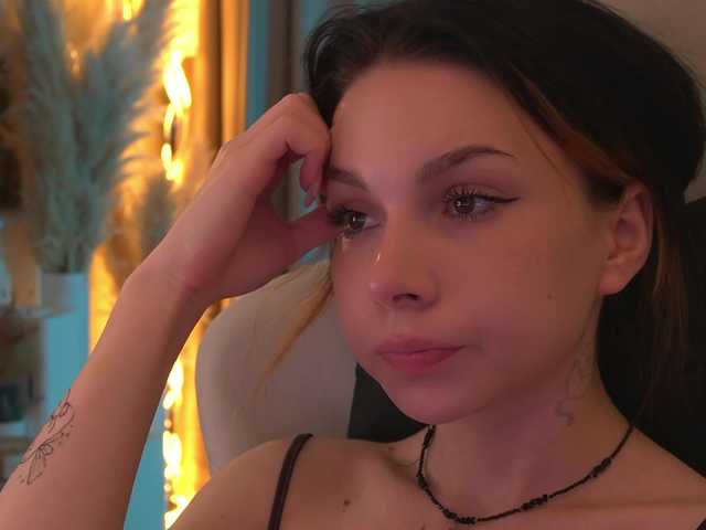 DrammaQueennnn live cam on BongaCams