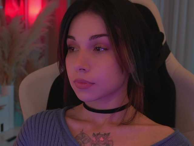 DrammaQueennnn live cam on BongaCams