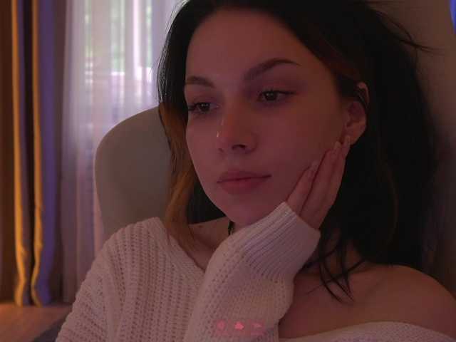 DrammaQueennnn live cam on BongaCams