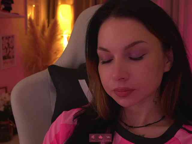 DrammaQueennnn Sex Cam Show