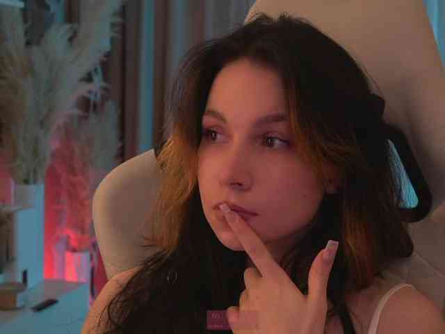 DrammaQueennnn Sex Cam Show