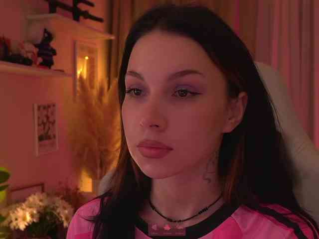 DrammaQueennnn Sex Cam Show