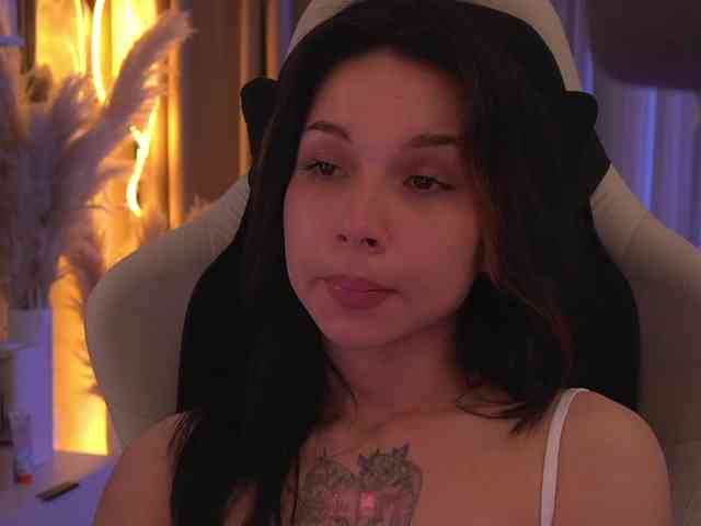 DrammaQueennnn Sex Cam Show