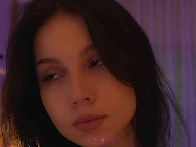 DrammaQueennnn Live Webcam on BongaCams